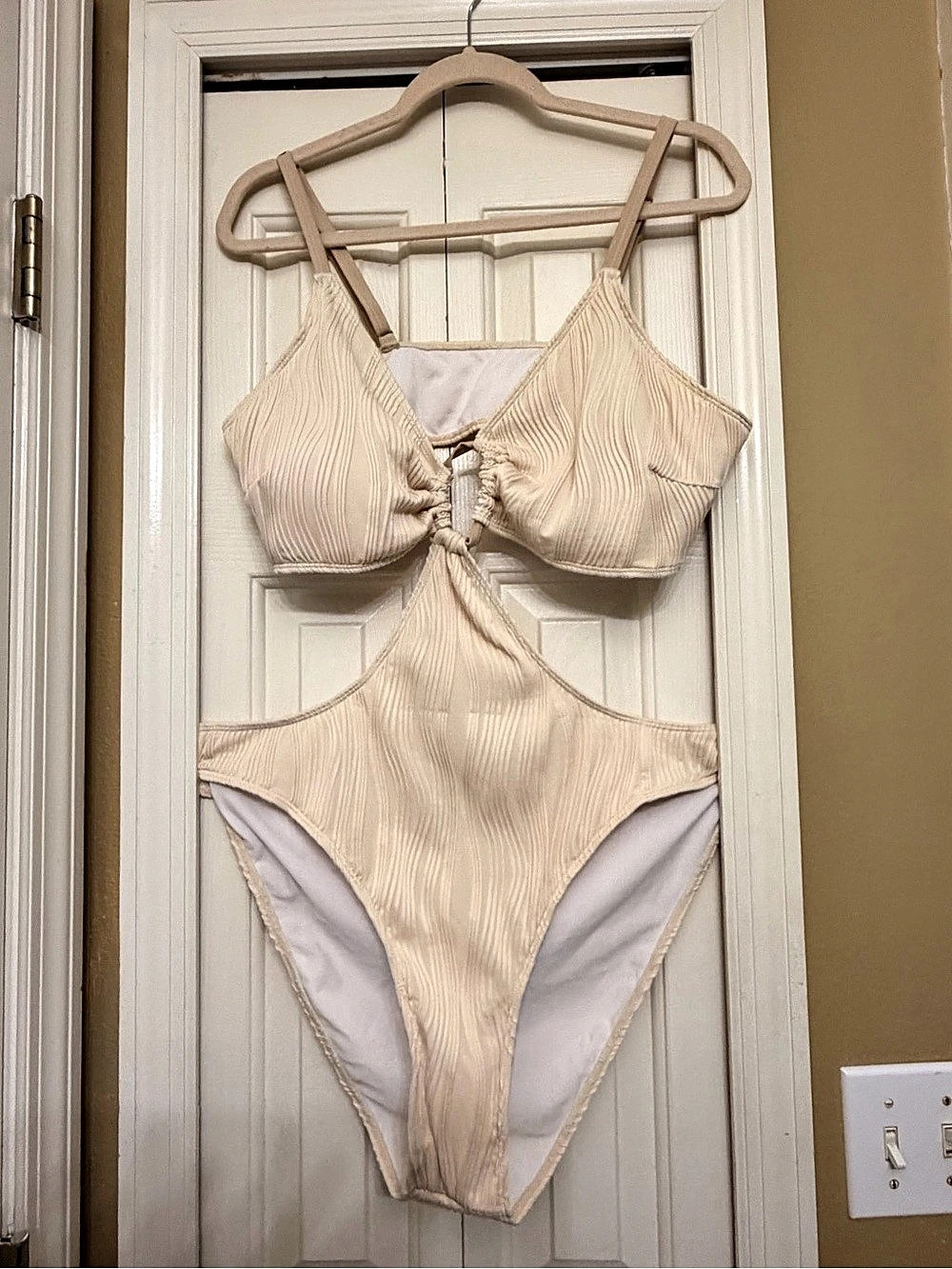 SHEIN Curve Cutout One-Piece Swimsuit in Cream Size 4XL
